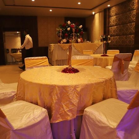 County Inn Vaishali Nagar, Jaipur Bagian luar foto