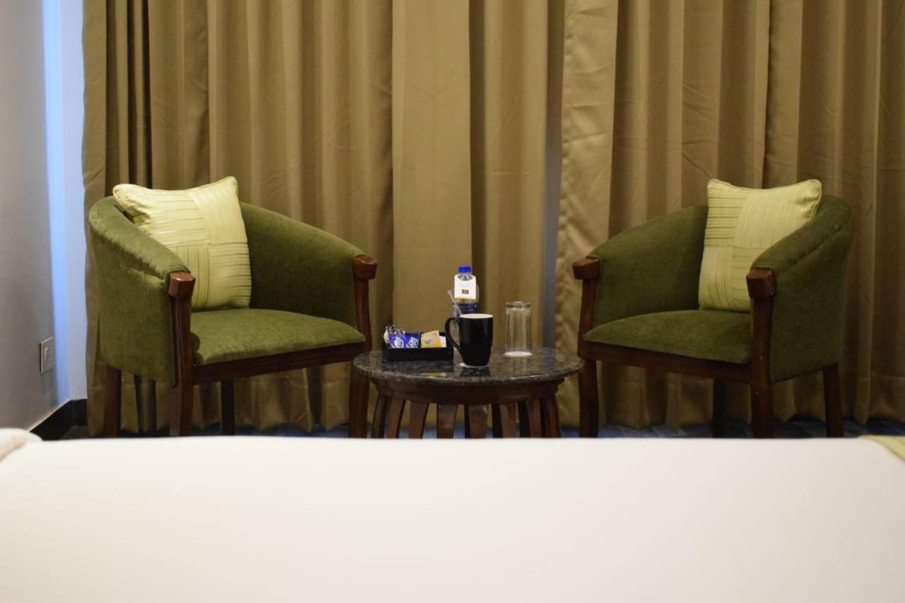 County Inn Vaishali Nagar, Jaipur Bagian luar foto